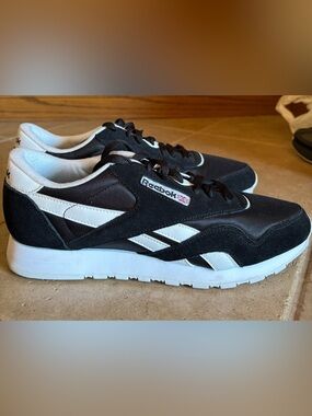 Reebok Court Advance sneaker
